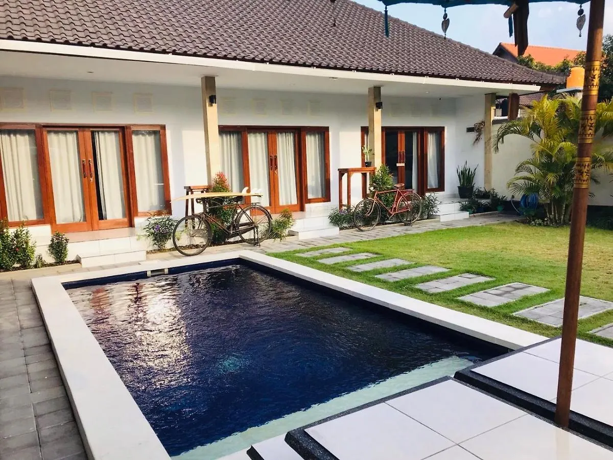 Villa Pintu Biru Seminyak  Seminyak (Bali)